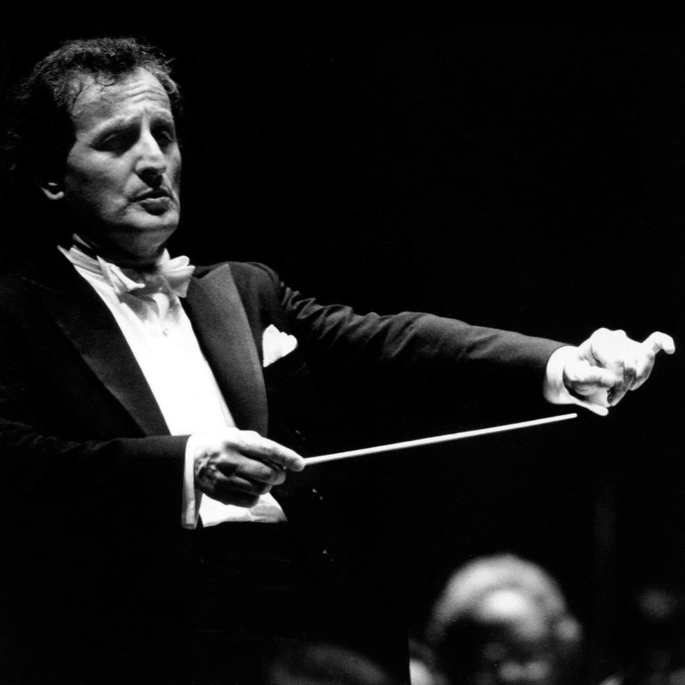 Eduardo Mata